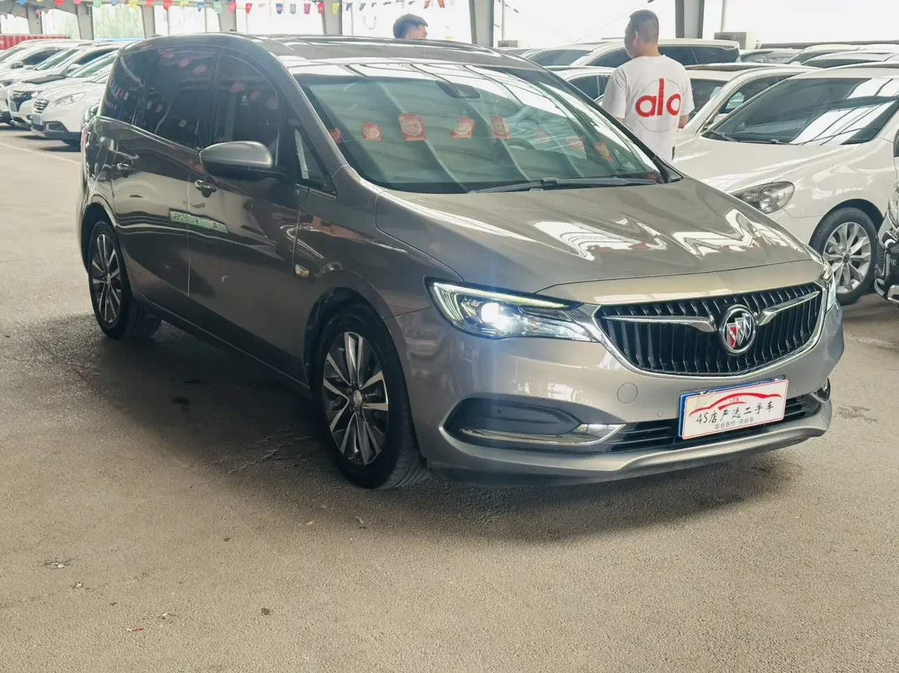 Buick GL6