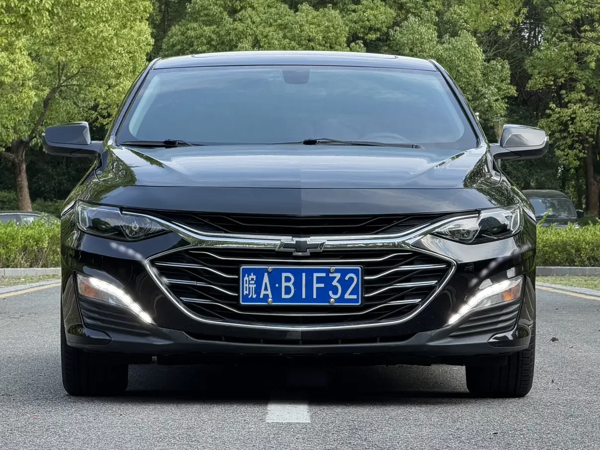 Chevrolet Malibu XL