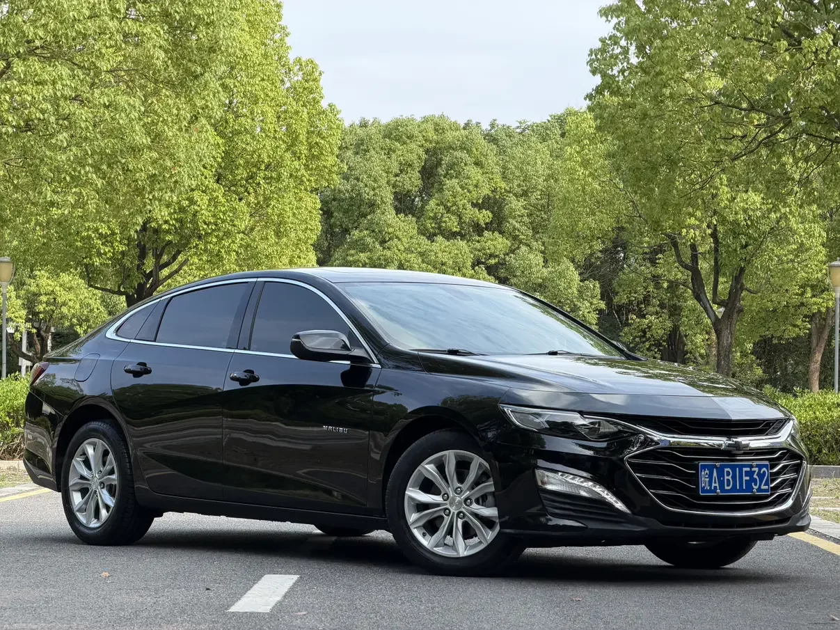 Chevrolet Malibu XL