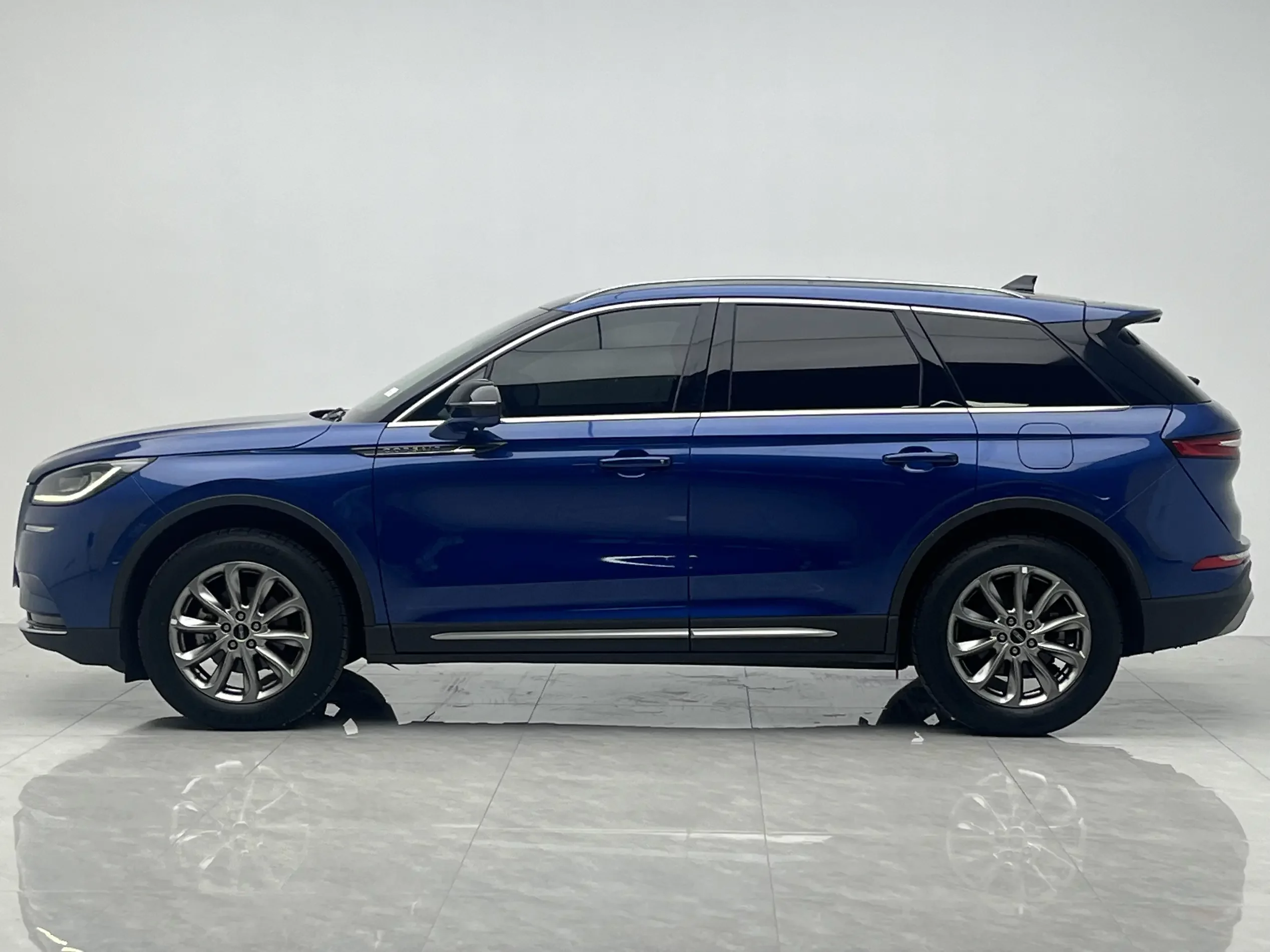 Lincoln adventurer