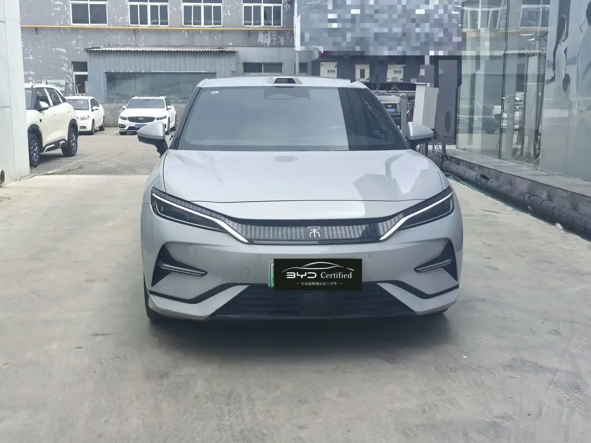 BYD Song L EV