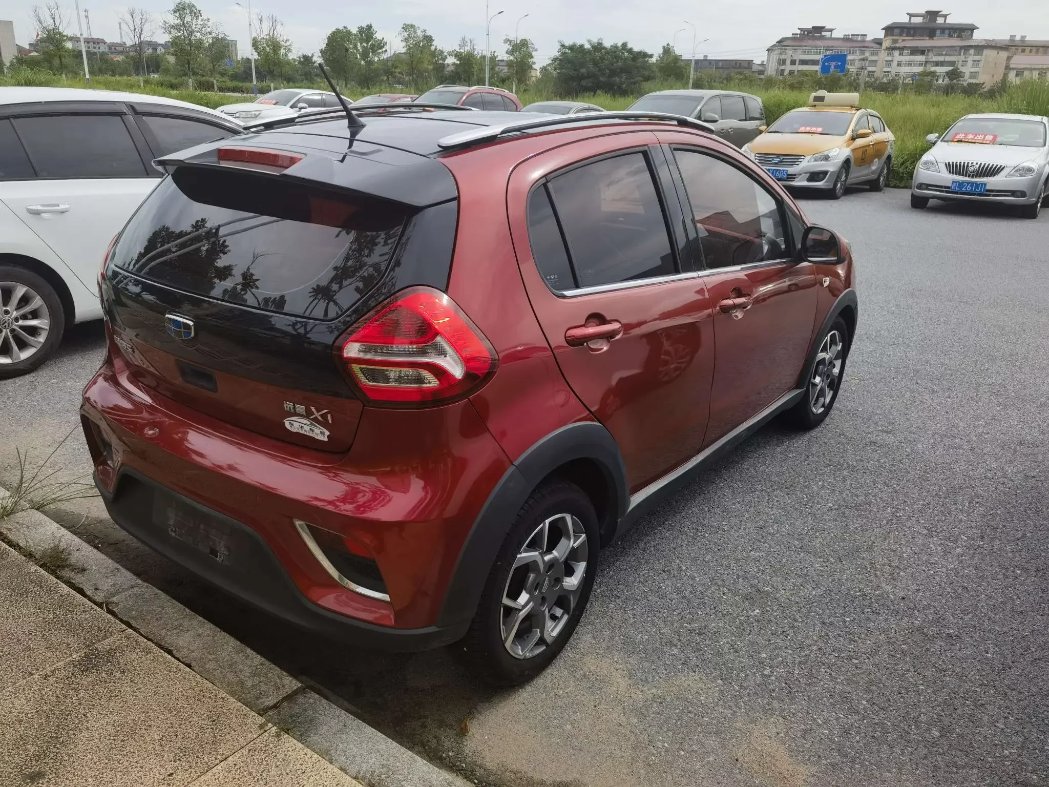 Geely Vision X1