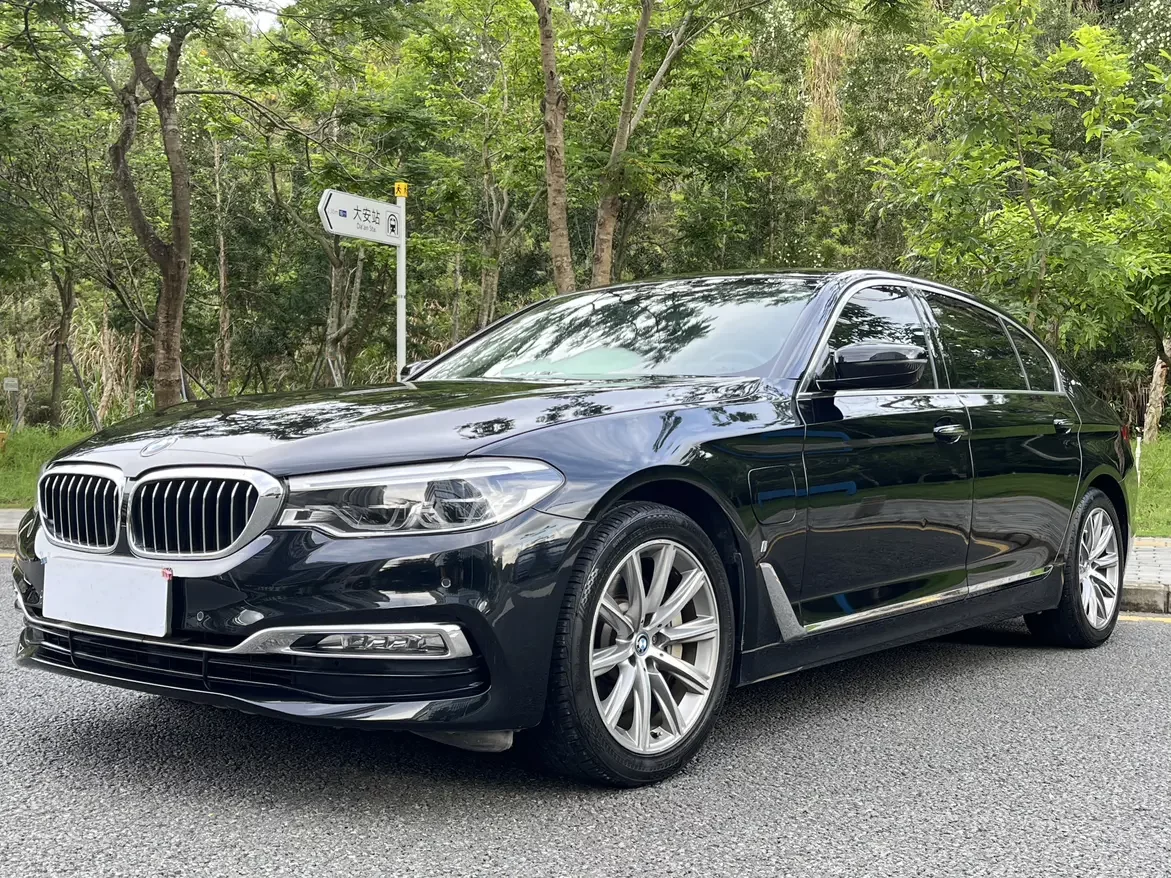 BMW 5 Series PHEV