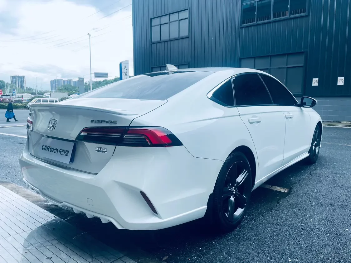 Honda Inspire