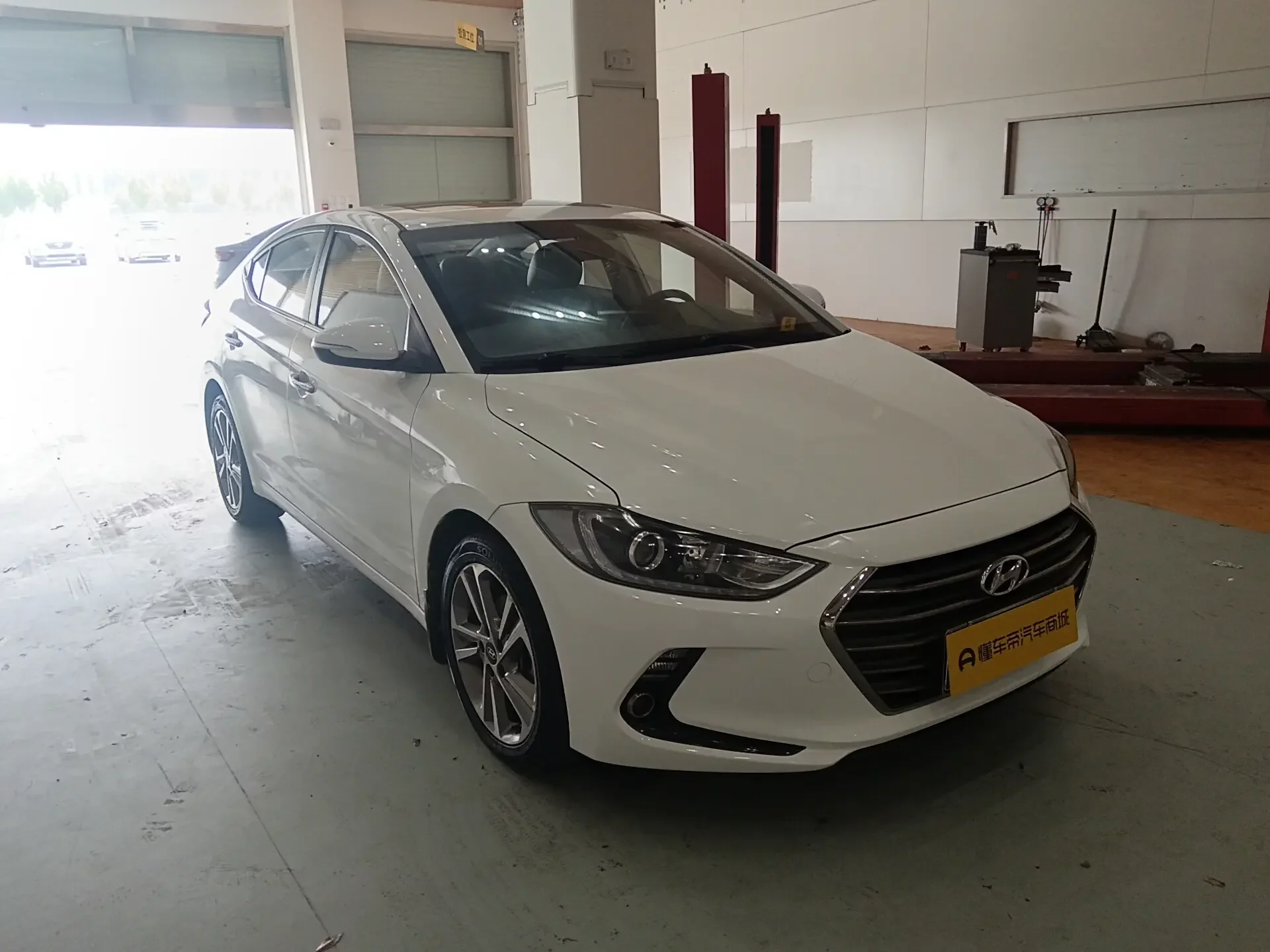 Hyundai lead