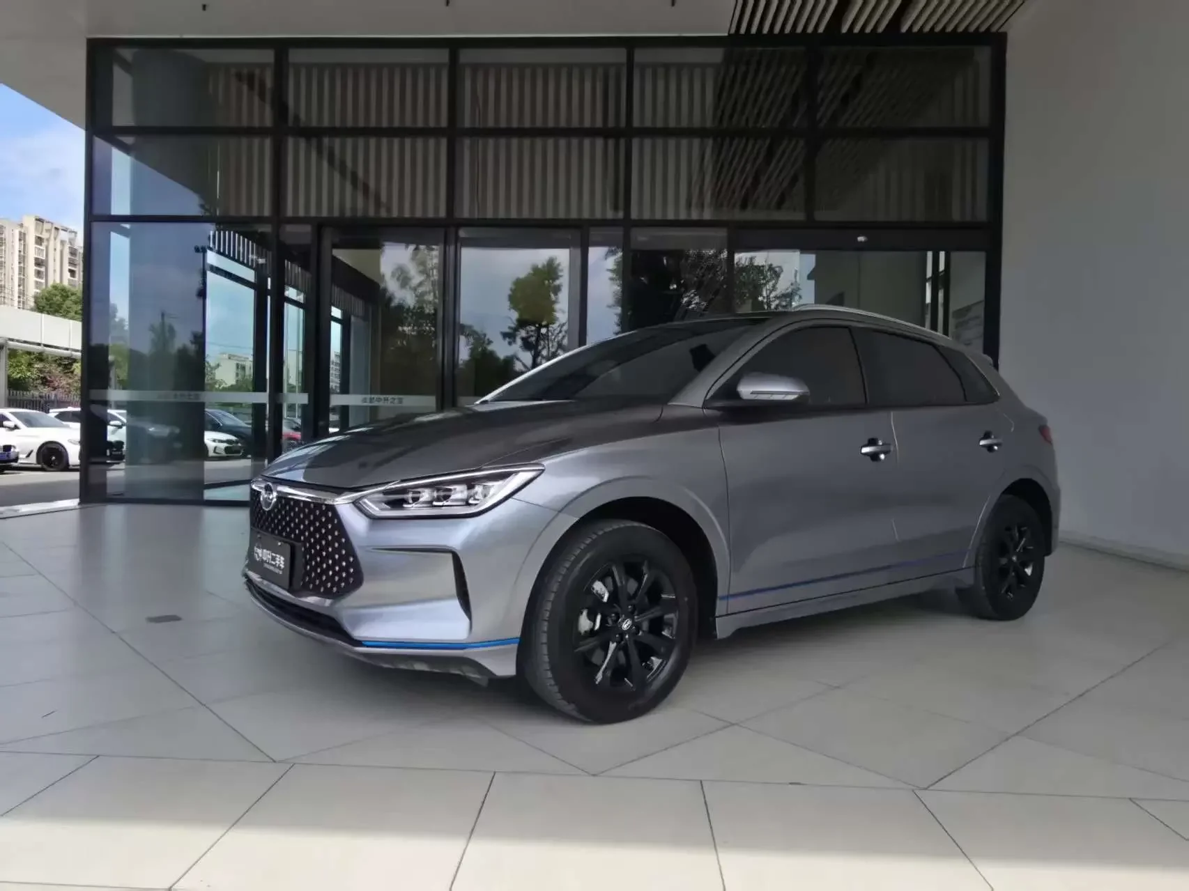 BYD e2