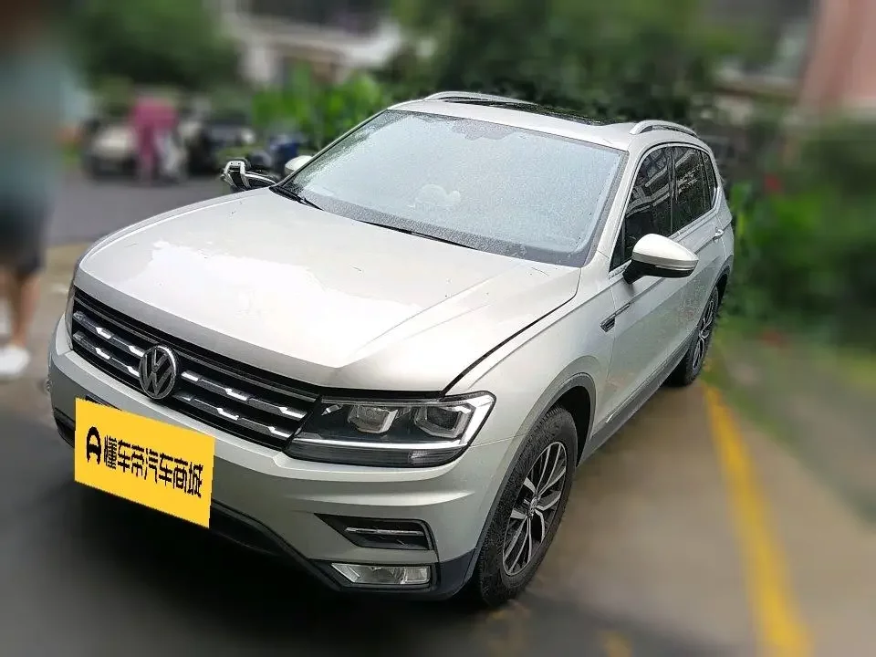 Volkswagen Tiguan L