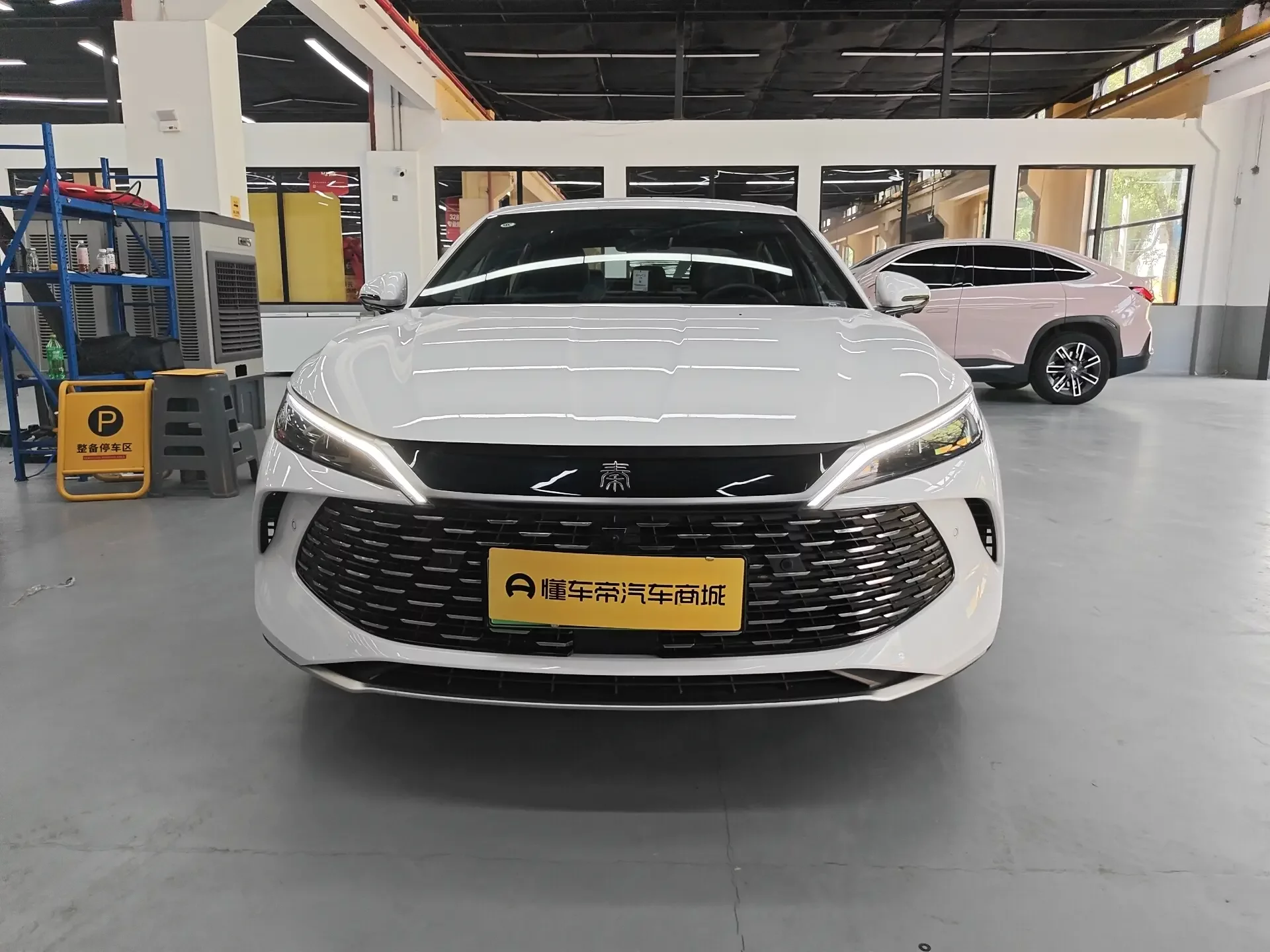 BYD Qin L DM