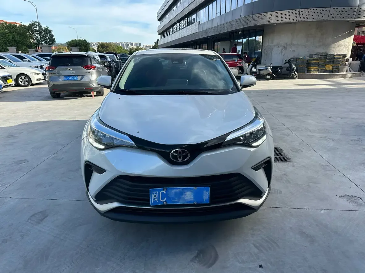 Toyota C-HR Hybrid