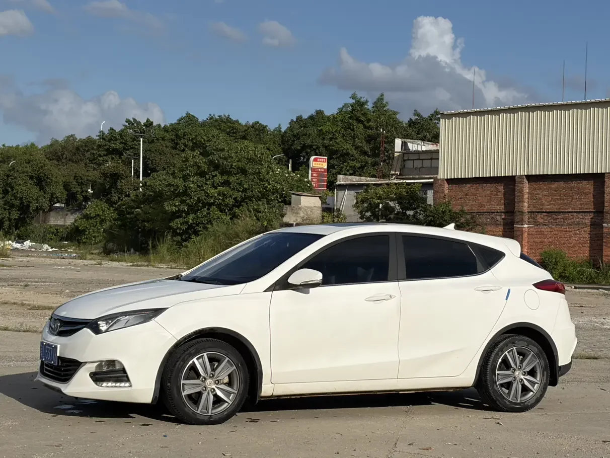 Changan Eado XT