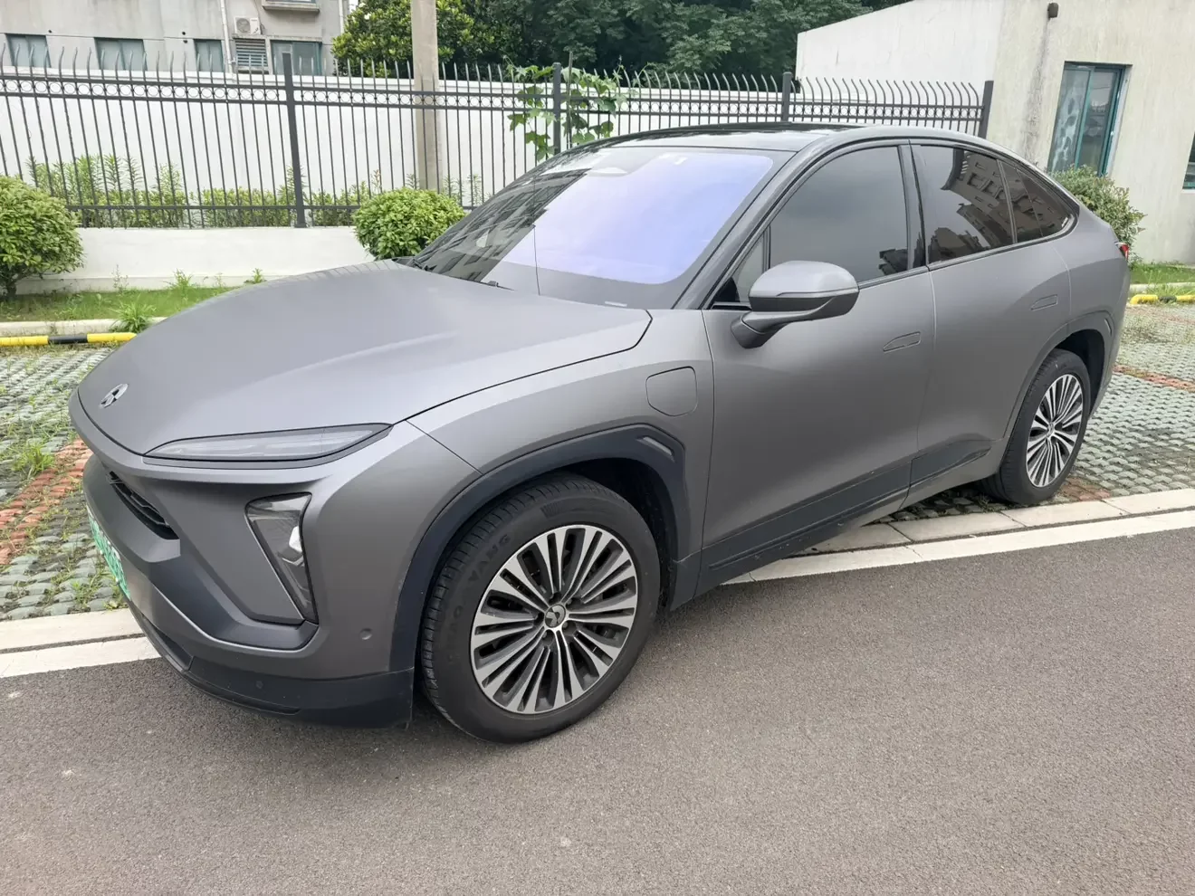 NIO EC6