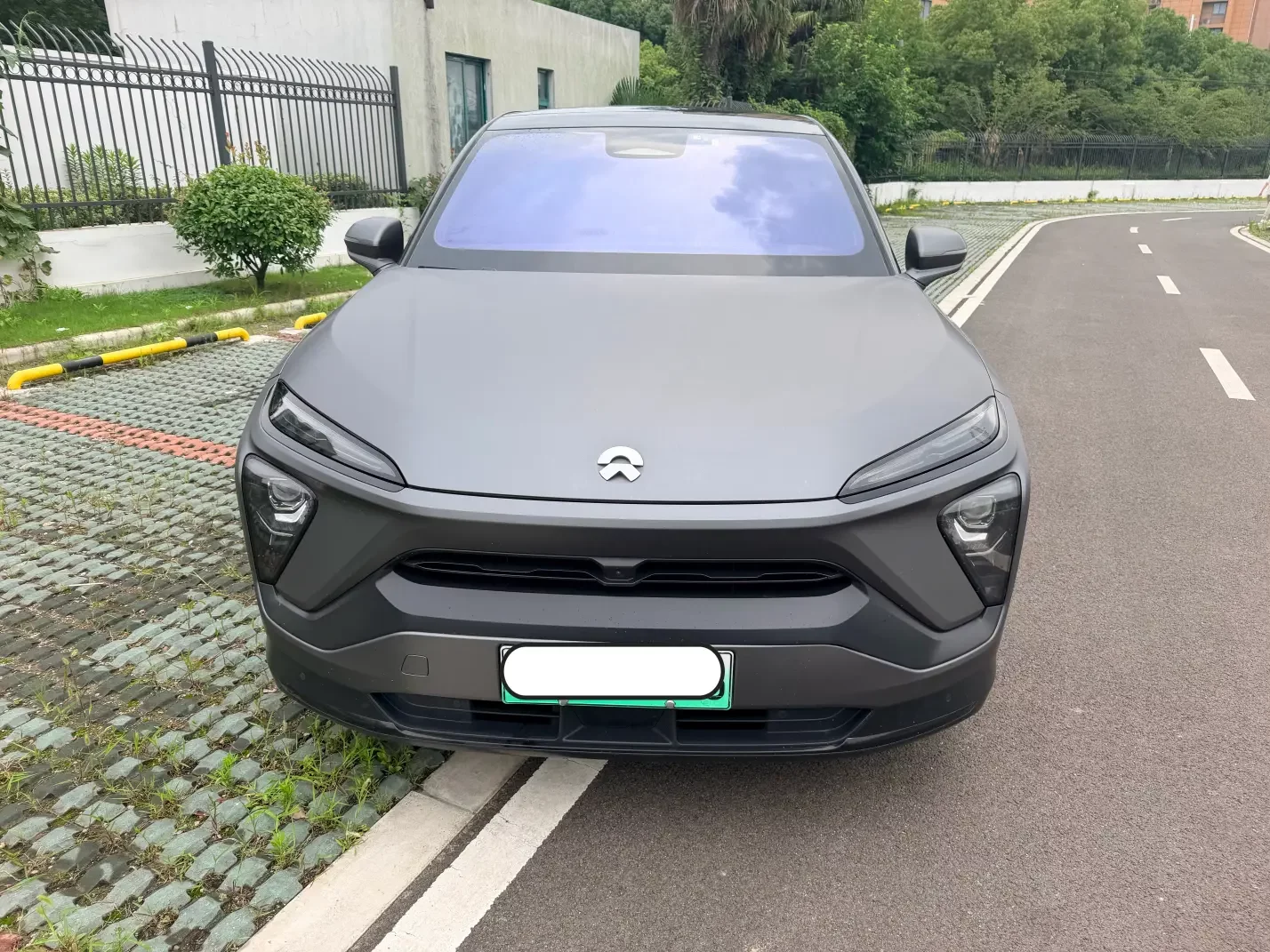 NIO EC6