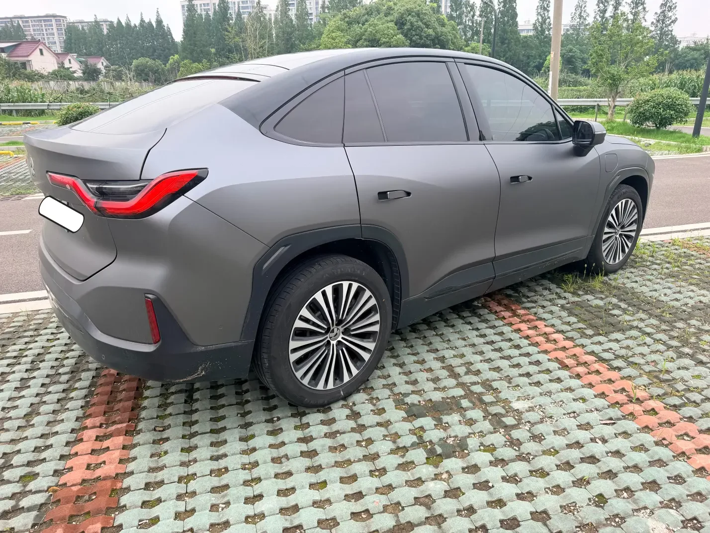 NIO EC6