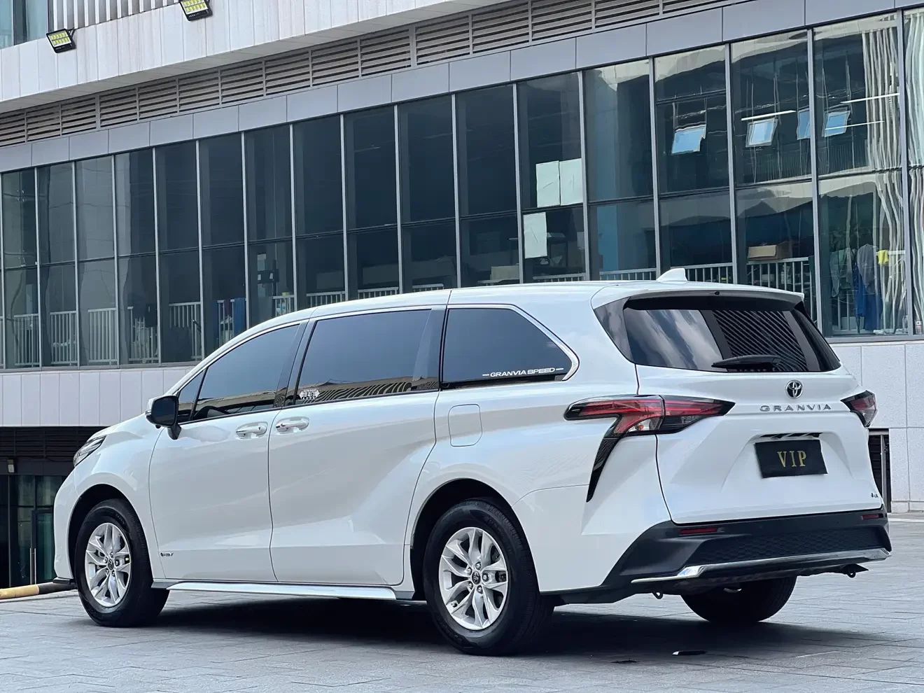Toyota Granvia