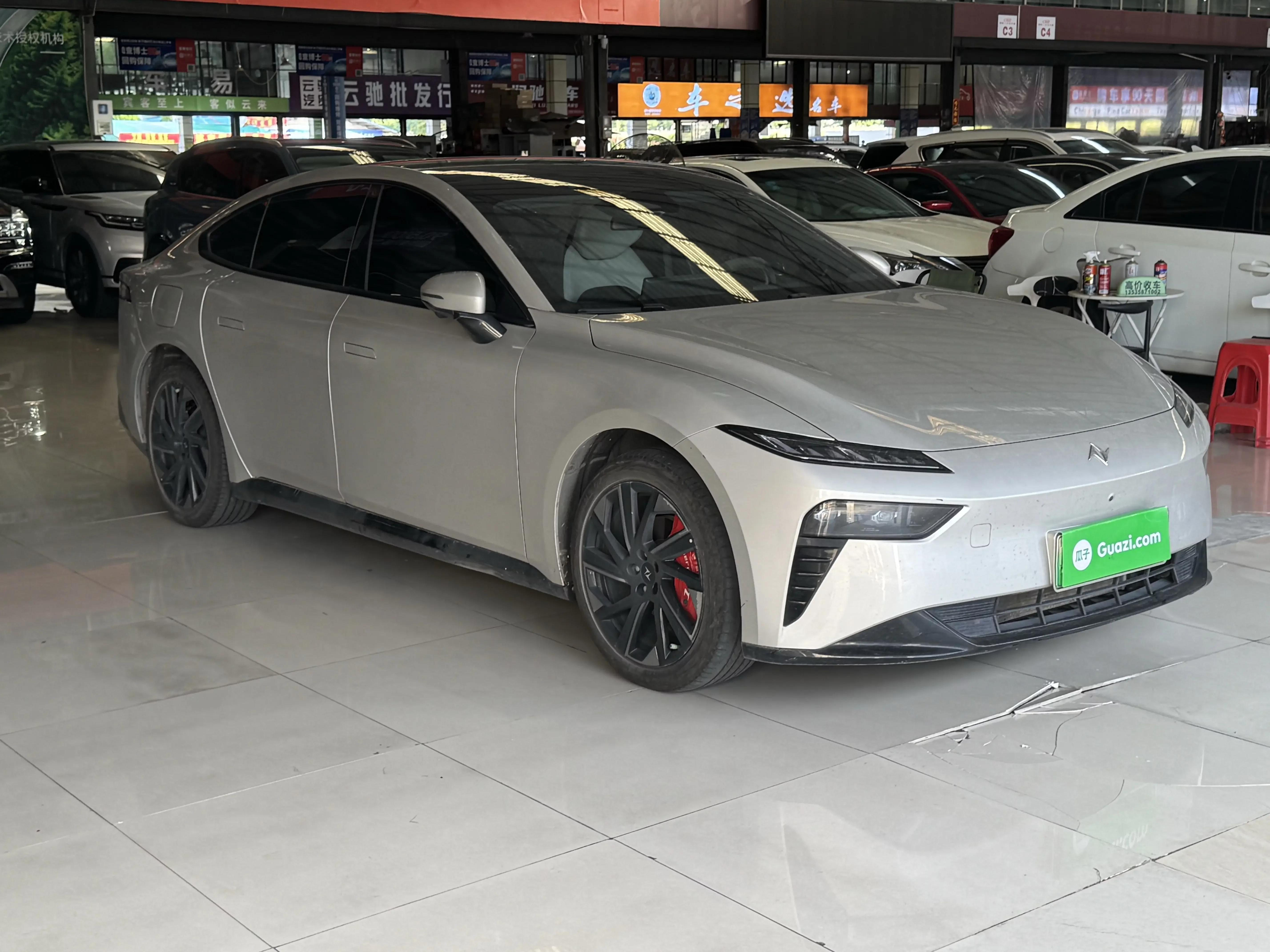 Dongfeng Yipai 007