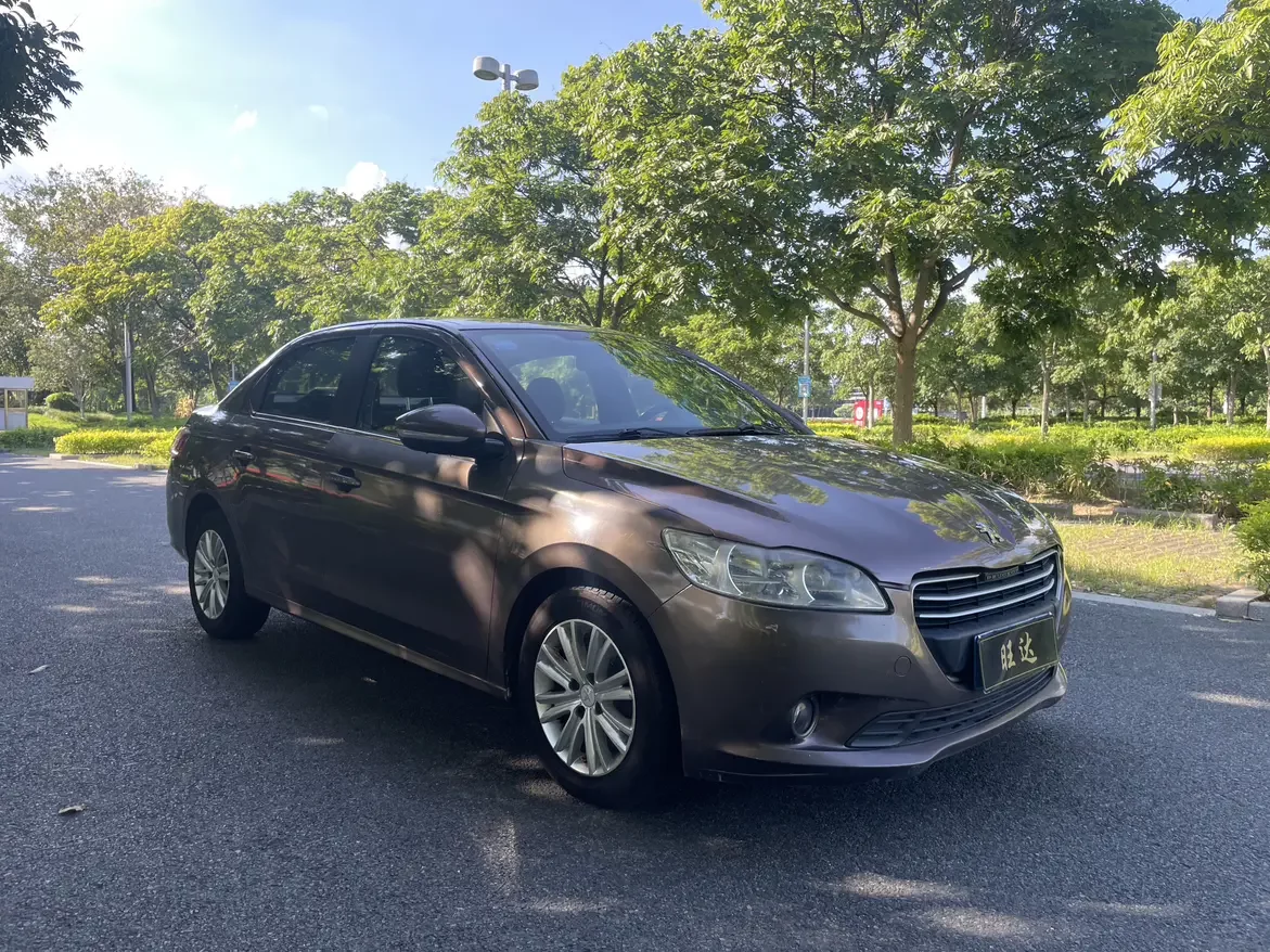 Peugeot 301