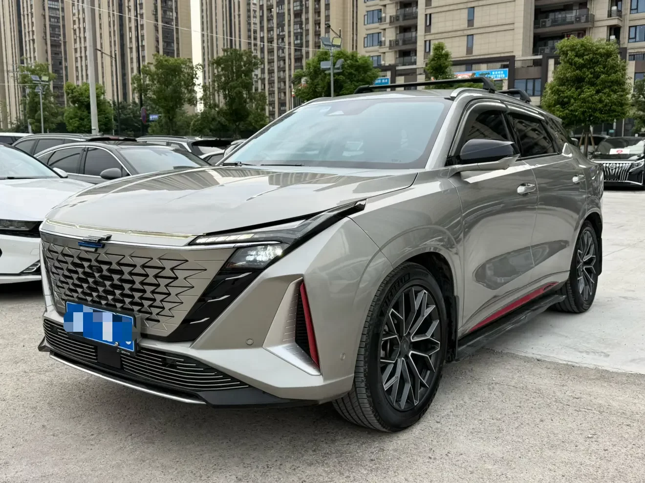 Oshan Changan Auchan Z6