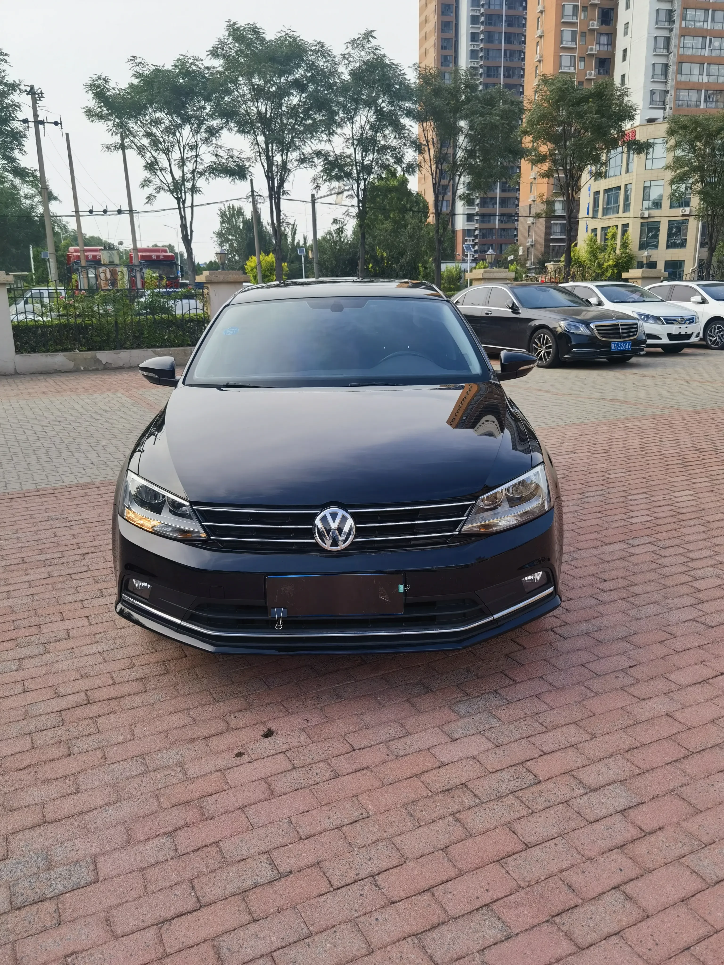 Volkswagen Sagitar