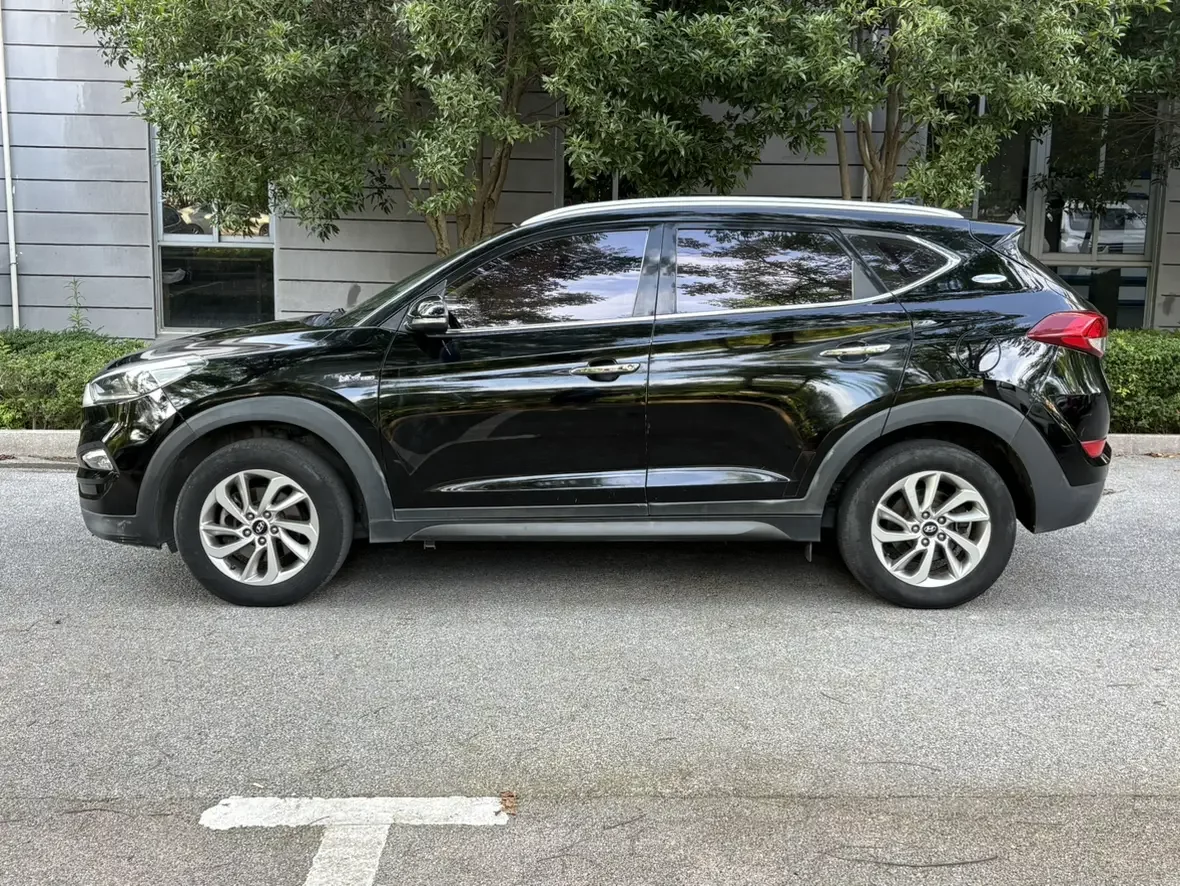 Hyundai Tucson L