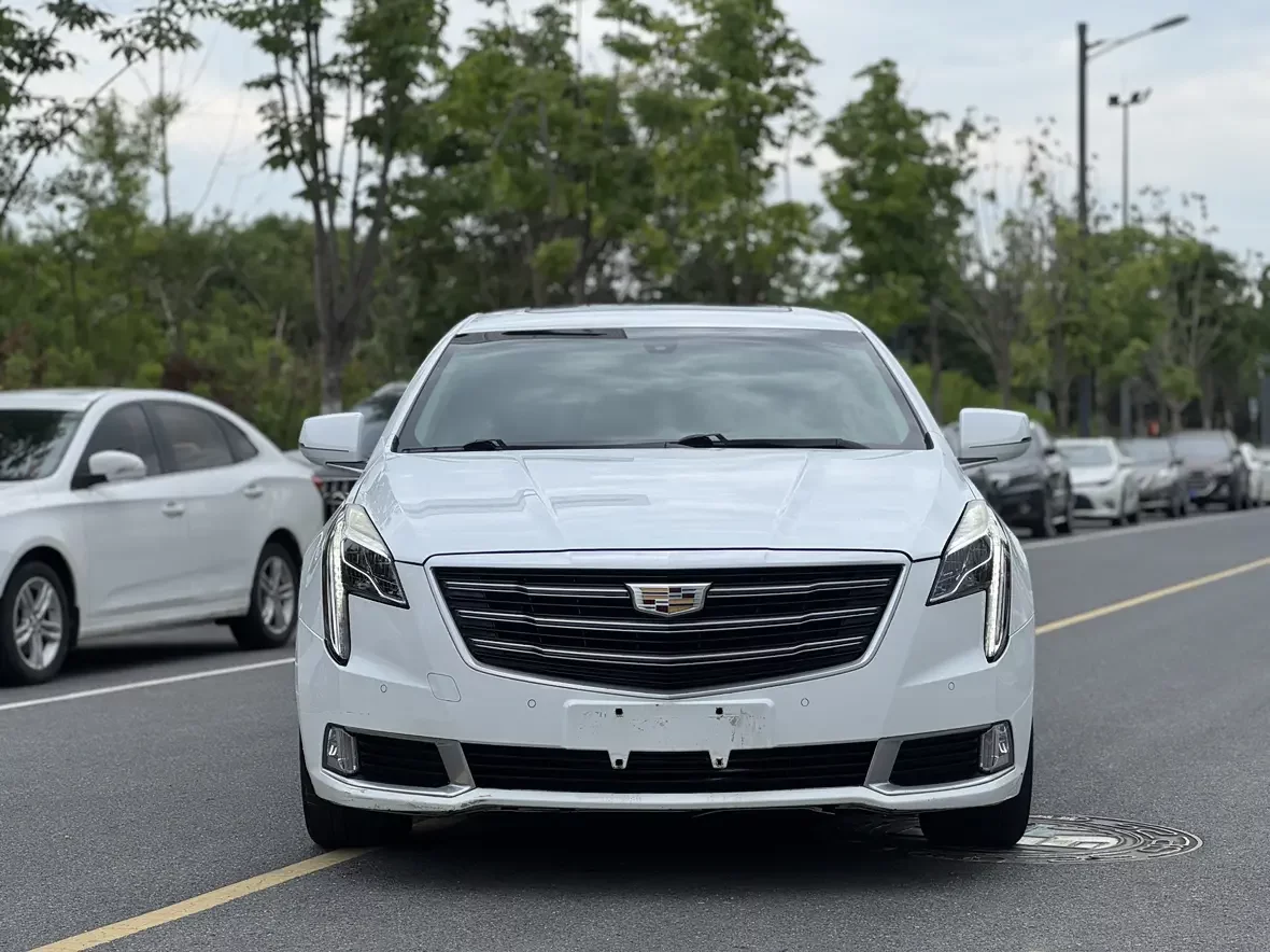Cadillac XTS