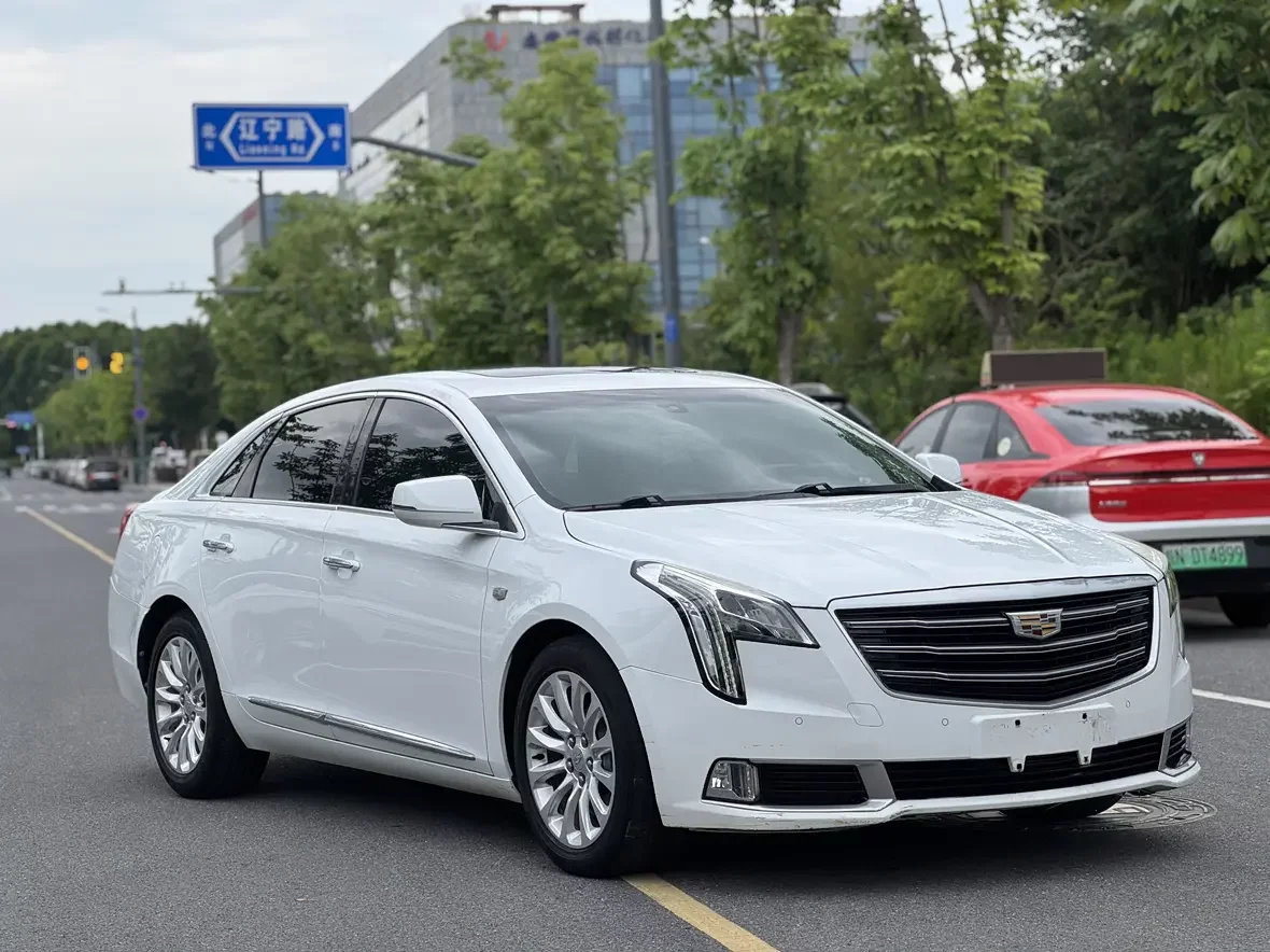 Cadillac XTS