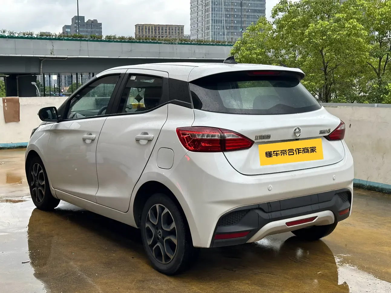 Jiangling Yizhi EV3