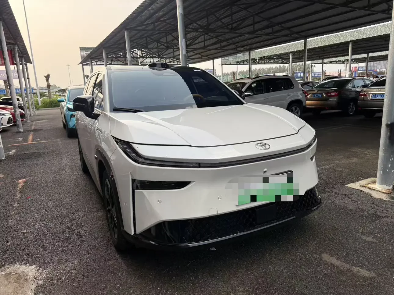 Toyota Bozhi 3X