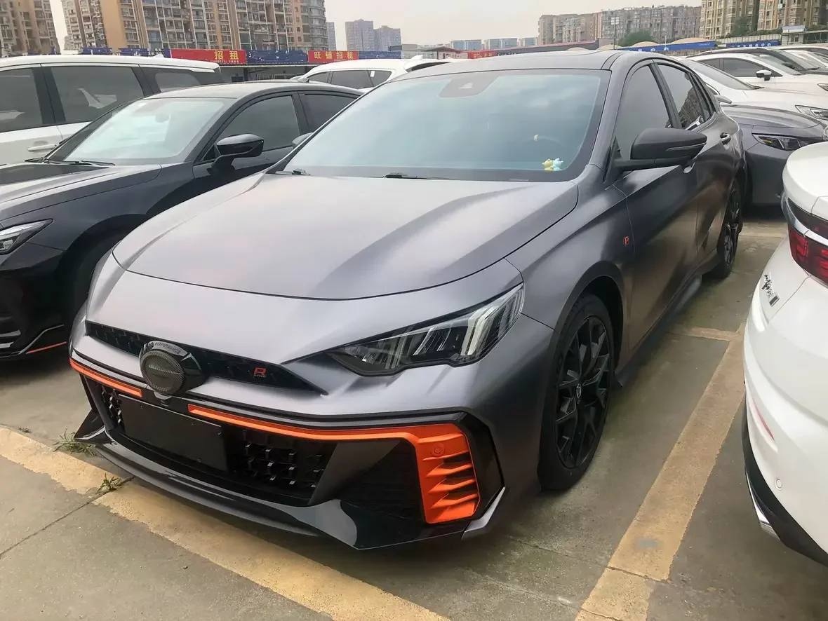 GAC Trumpchi Empow  из Китая
