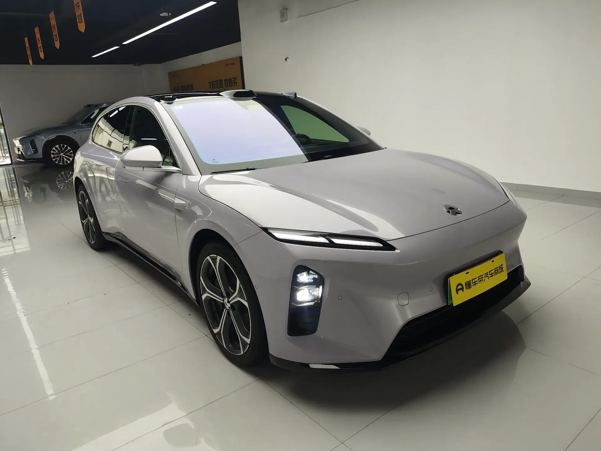 NIO ET5T
