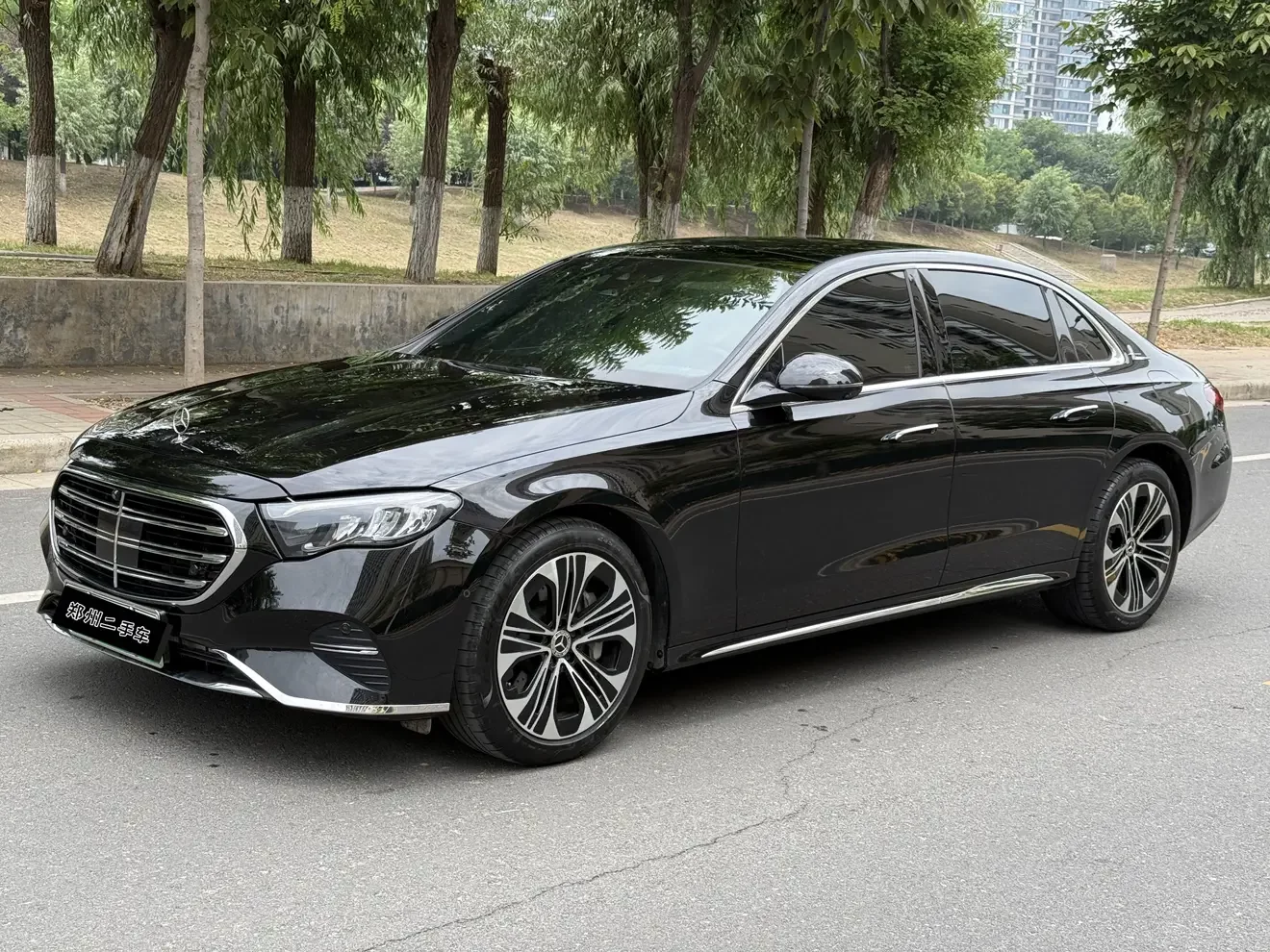 Mercedes-Benz E-Class PHEV