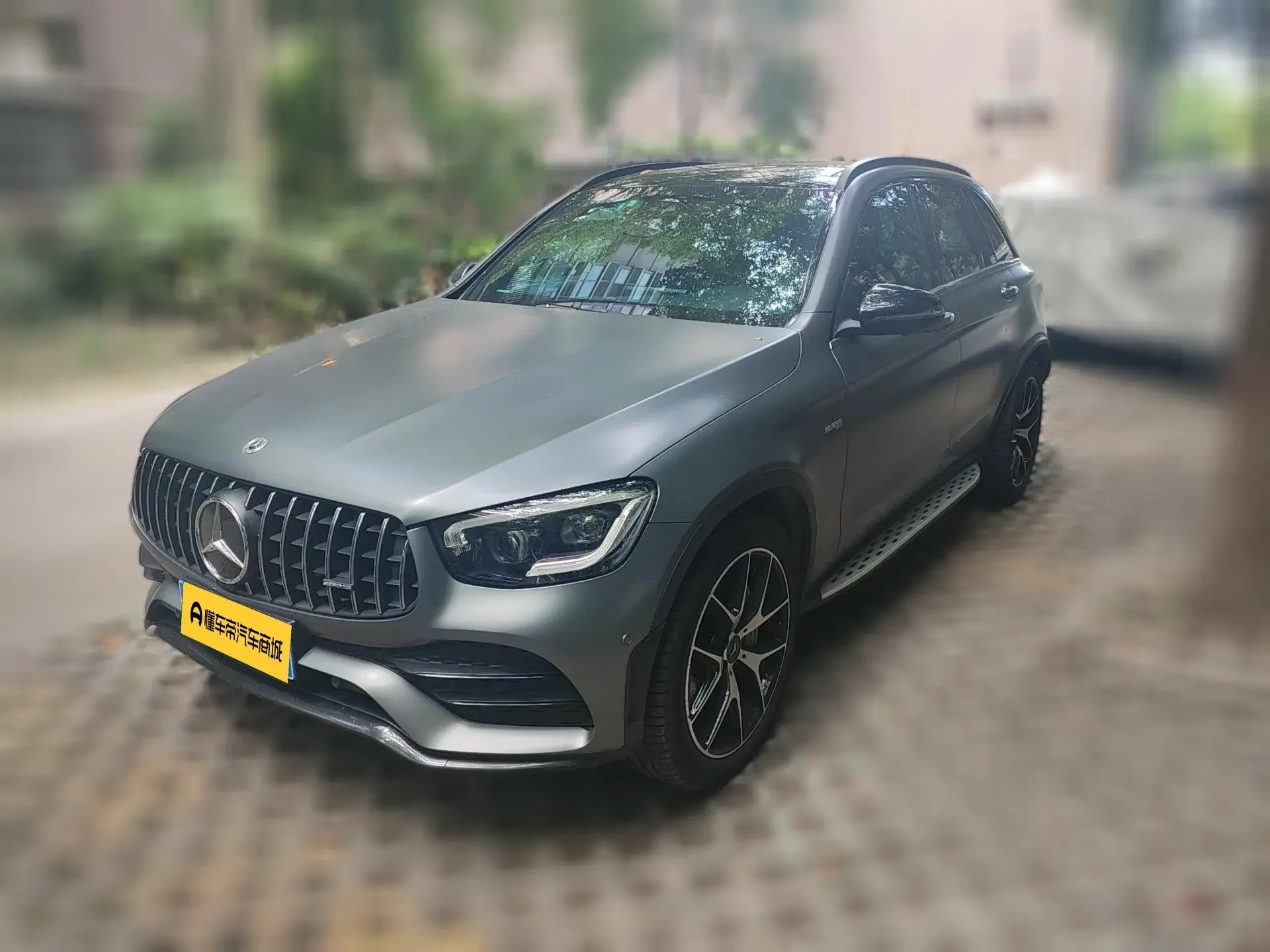 Mercedes-Benz GLC AMG