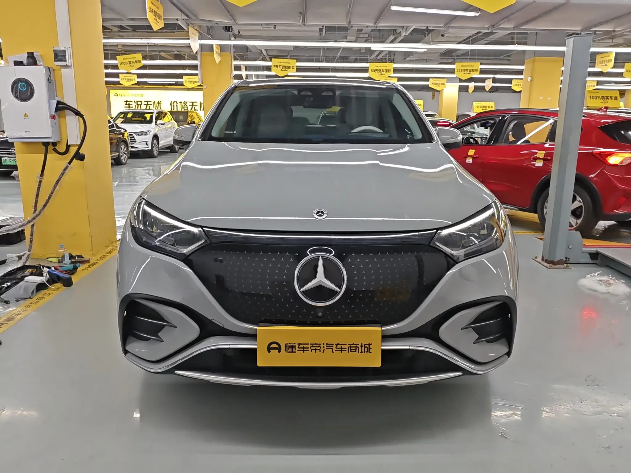 Mercedes-Benz EQE SUV