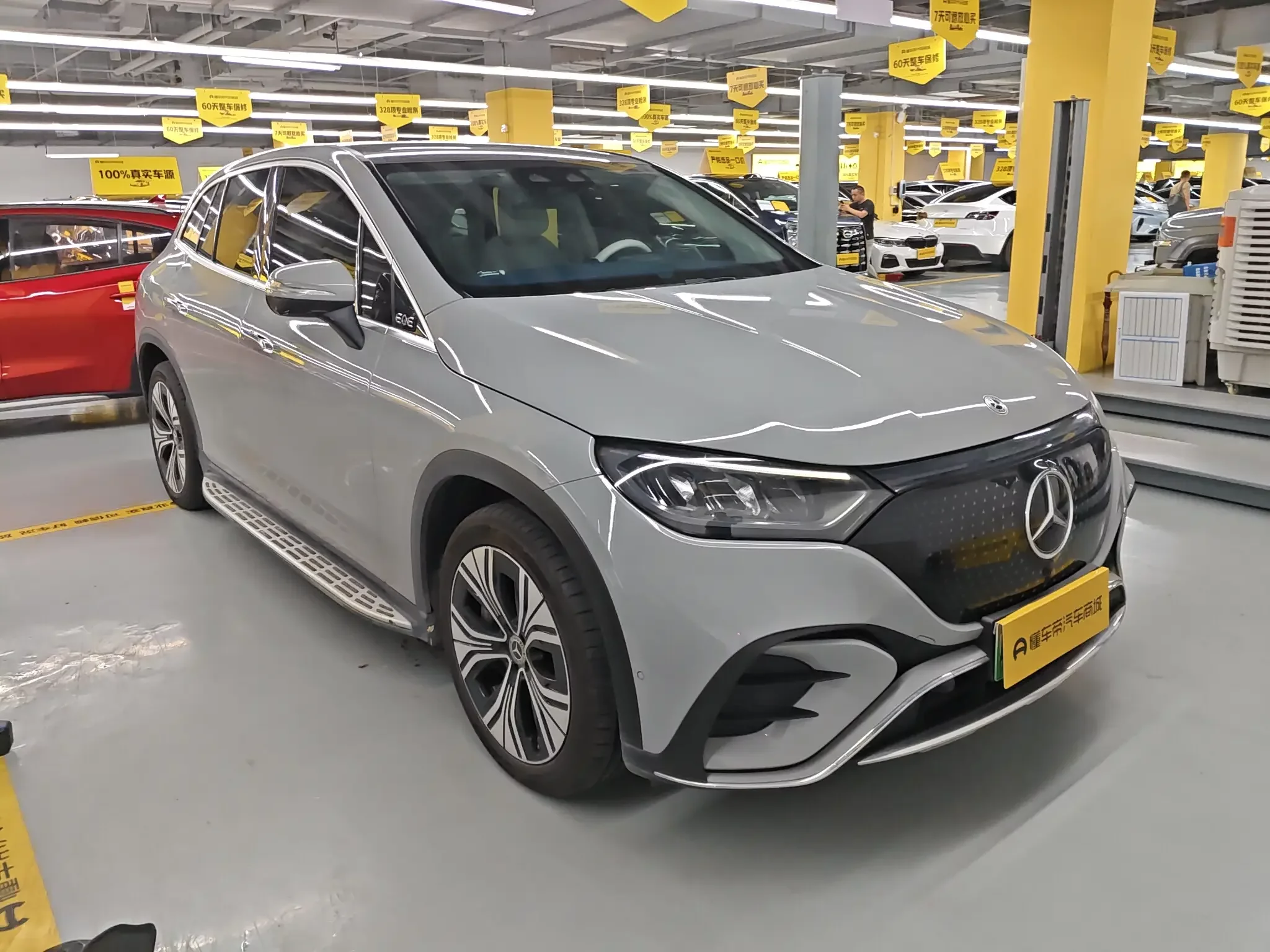 Mercedes-Benz EQE SUV