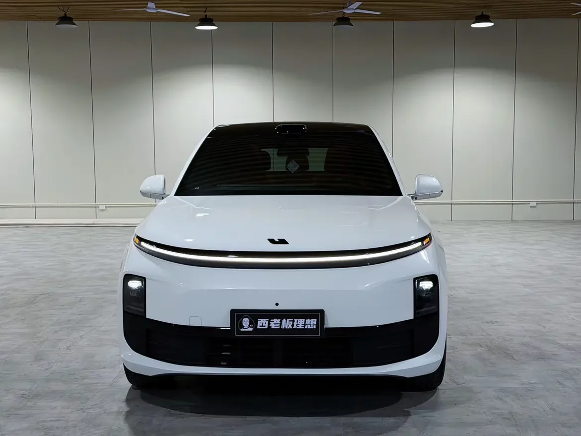 Lixiang L6