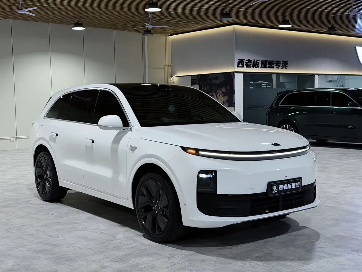 Lixiang L6