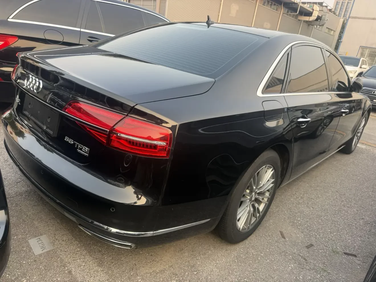 Audi A8