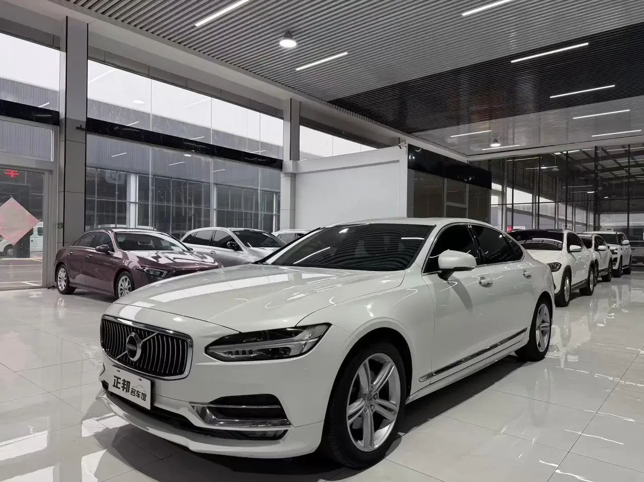 Volvo S90