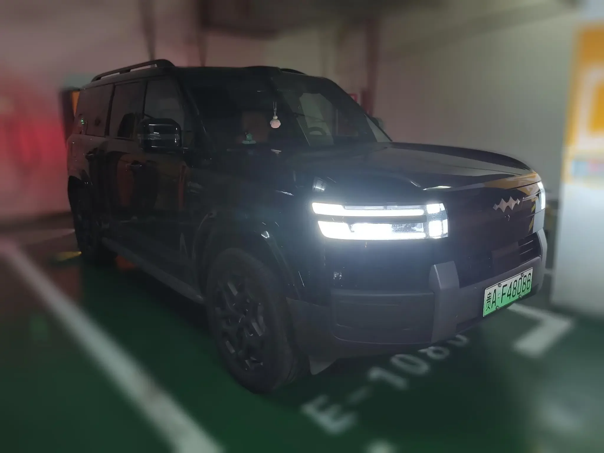 BYD Leopard Titanium 7 PHEV
