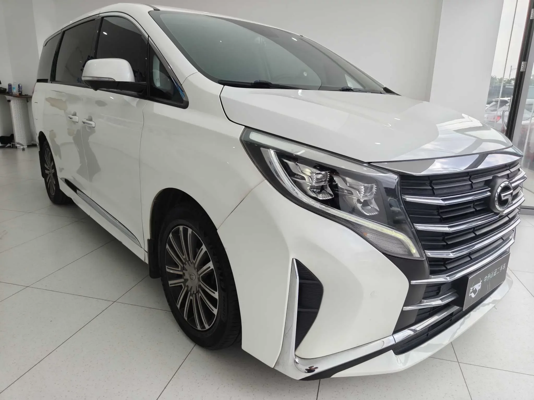 GAC Trumpchi M8