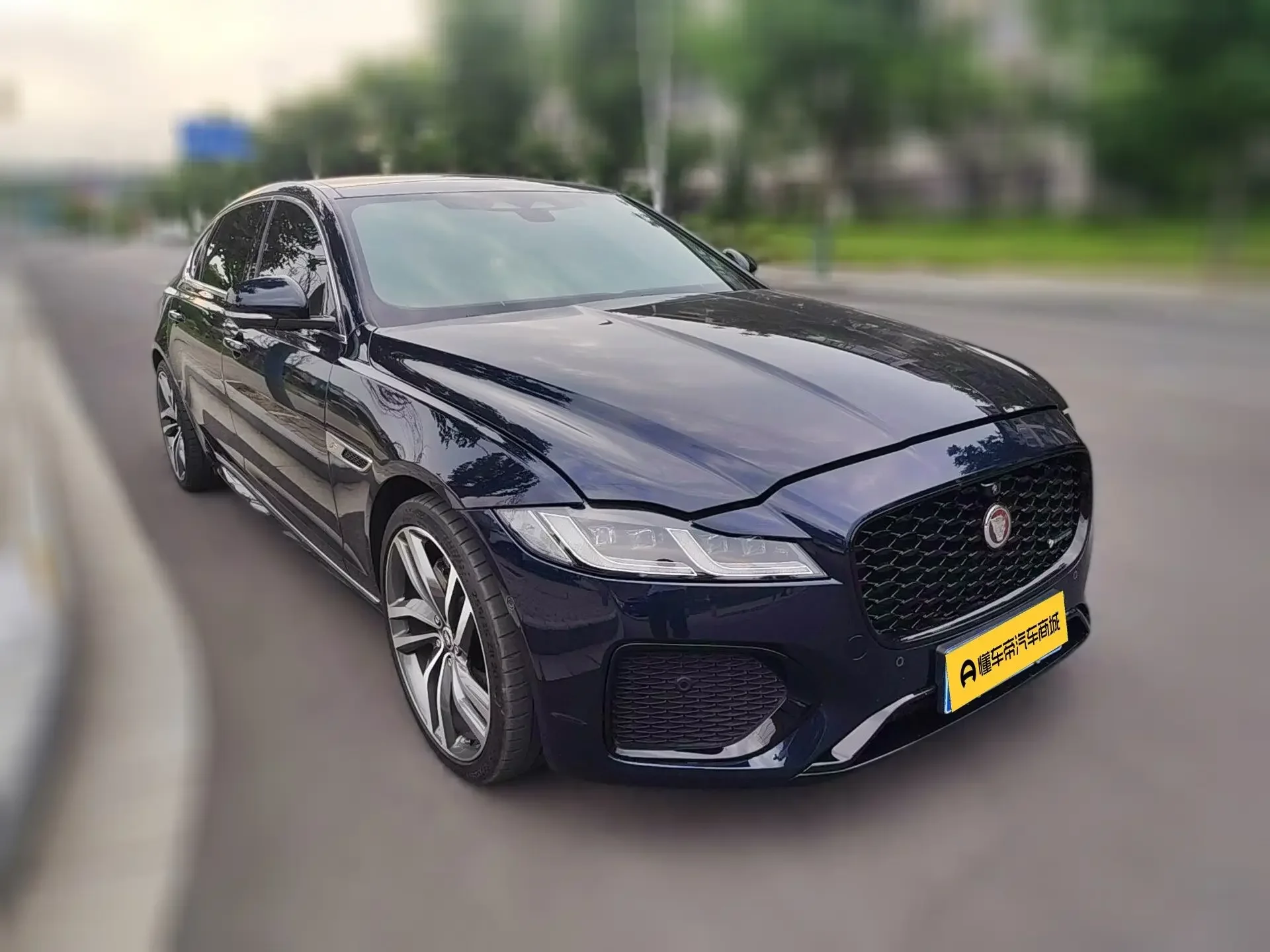 Jaguar XFL