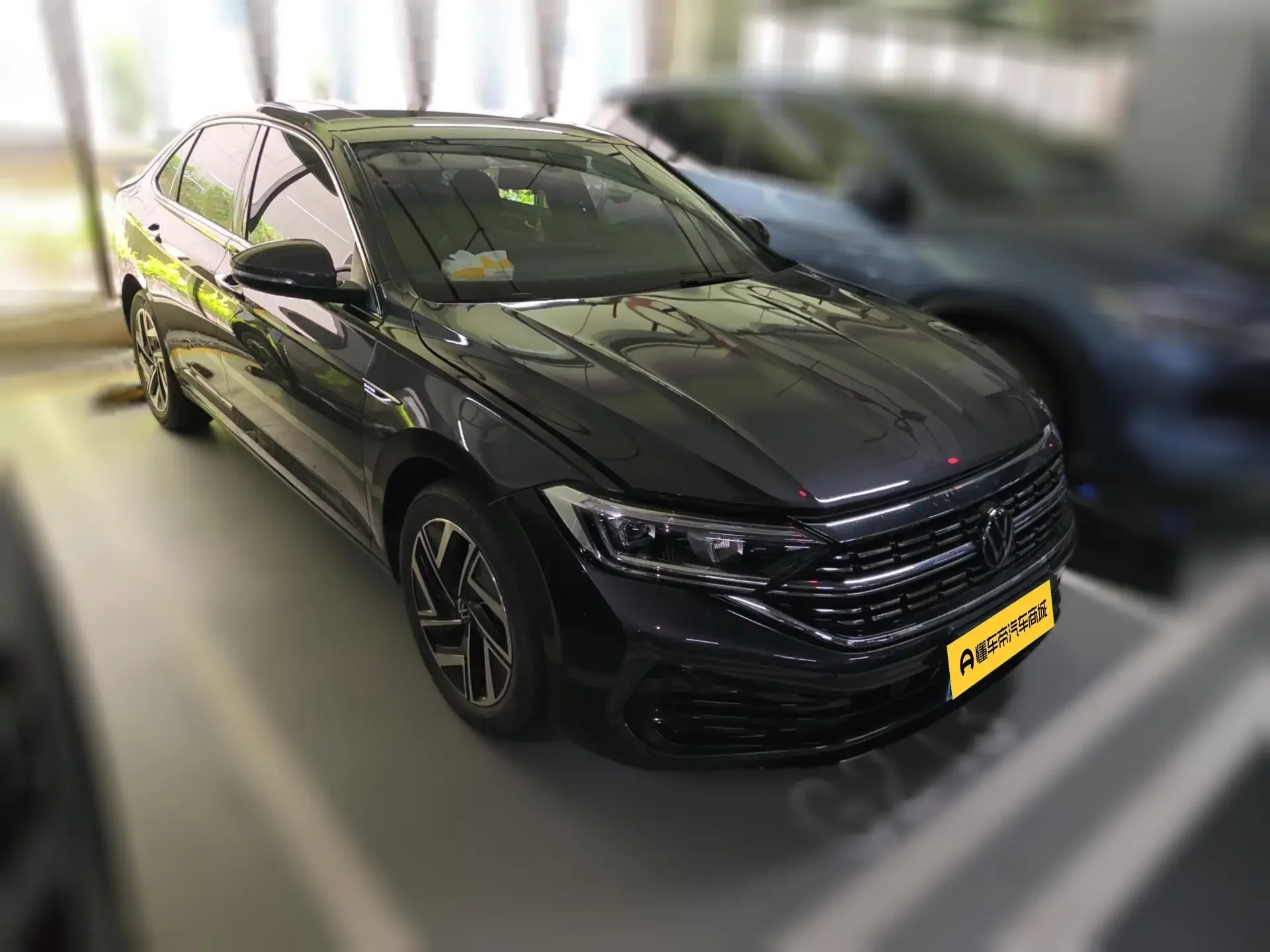 Volkswagen Sagitar