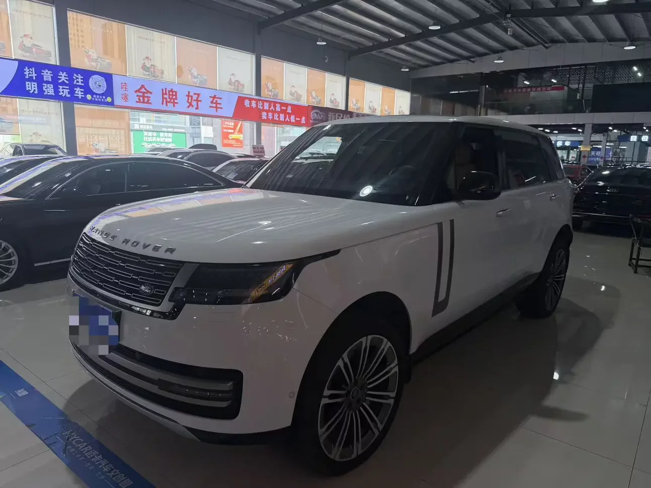 Land Rover range rover