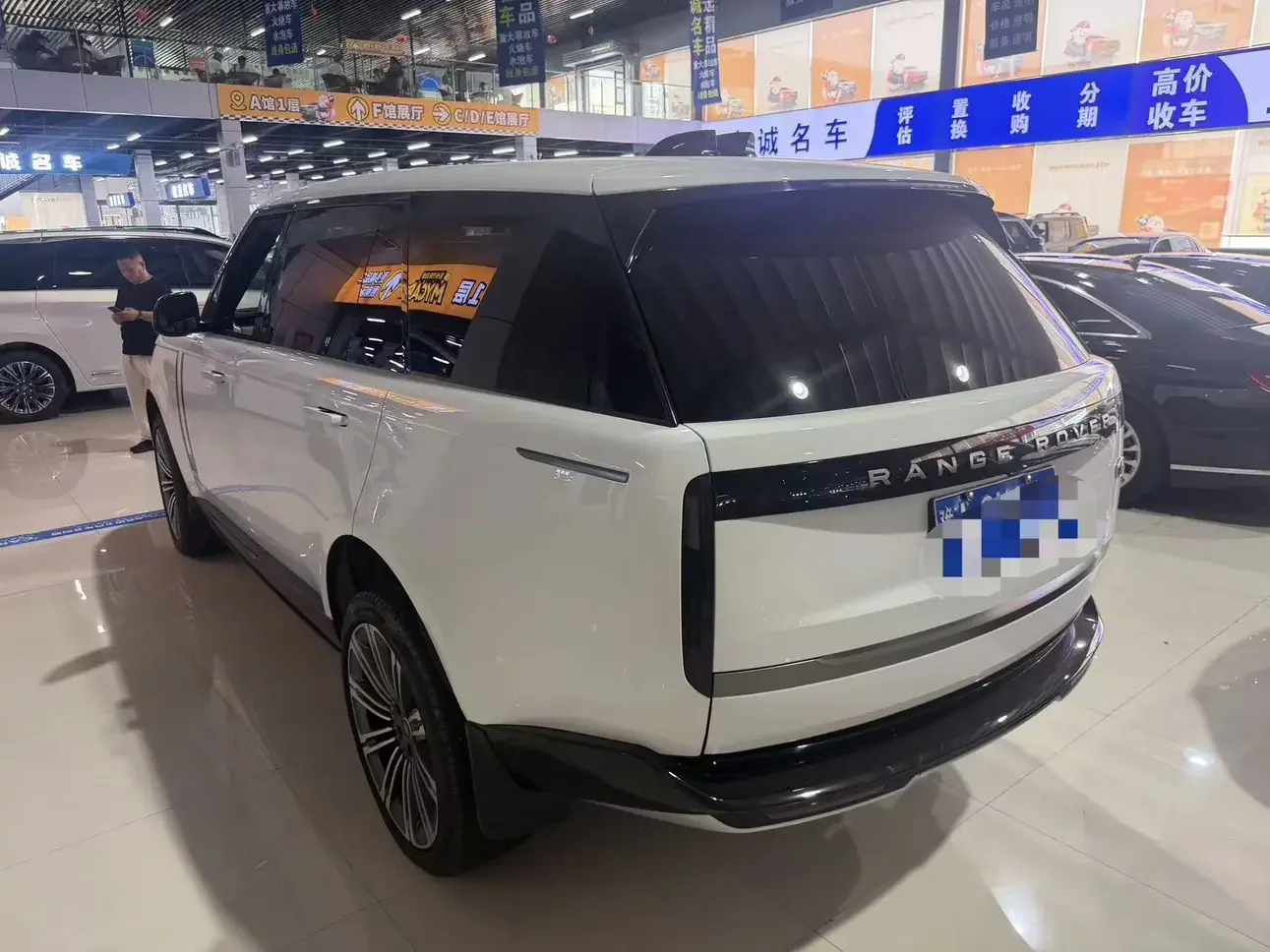 Land Rover range rover