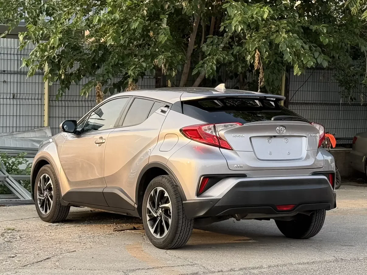 Toyota C-HR Hybrid