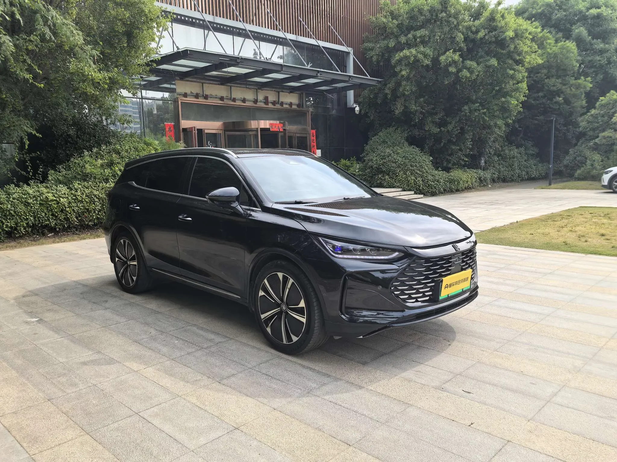 BYD Tang DM