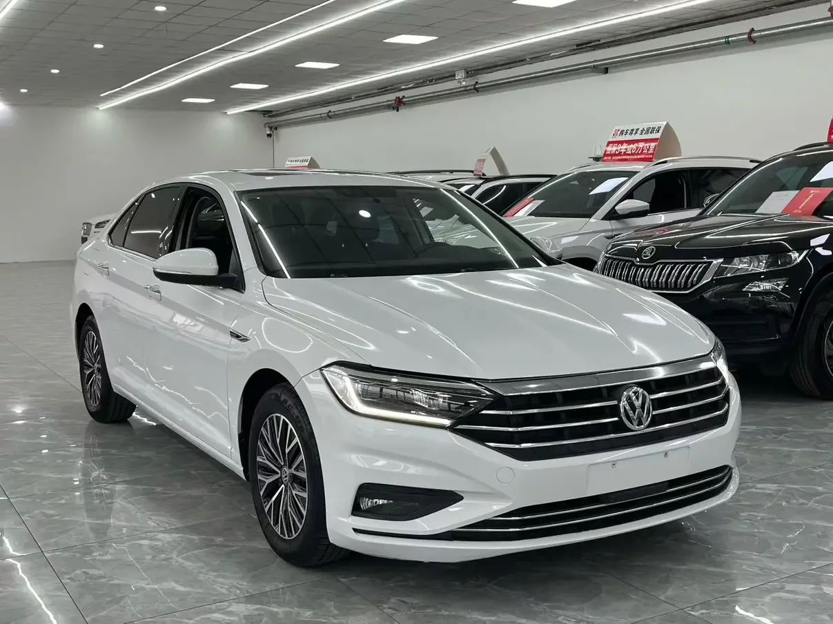 Volkswagen Sagitar