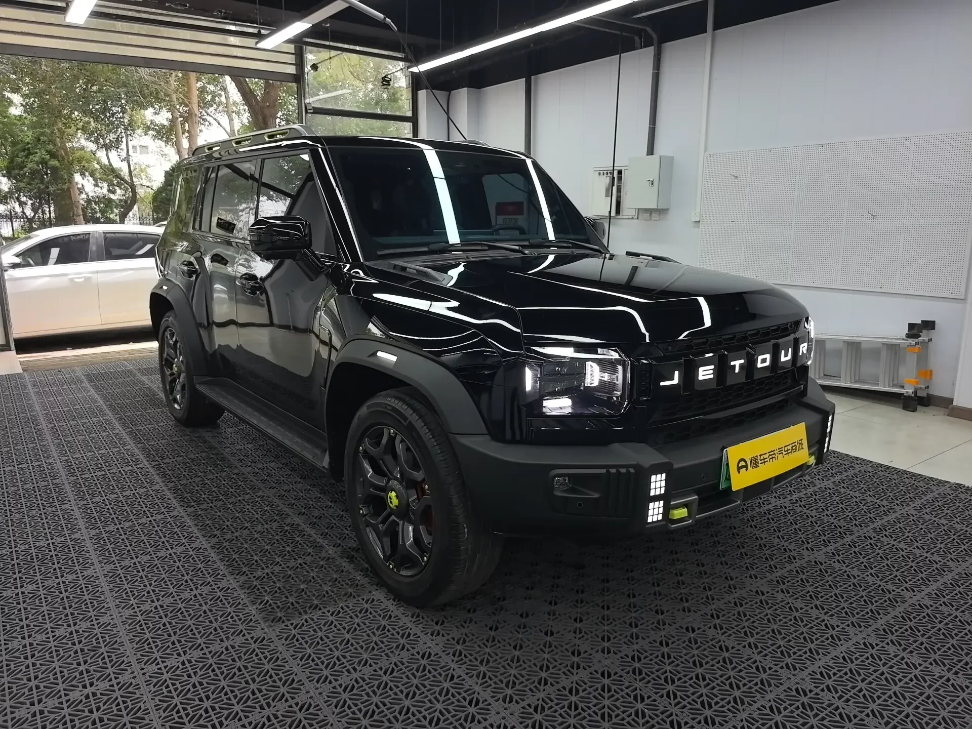 Jietu Shanhai Jetour Traveler C-DM