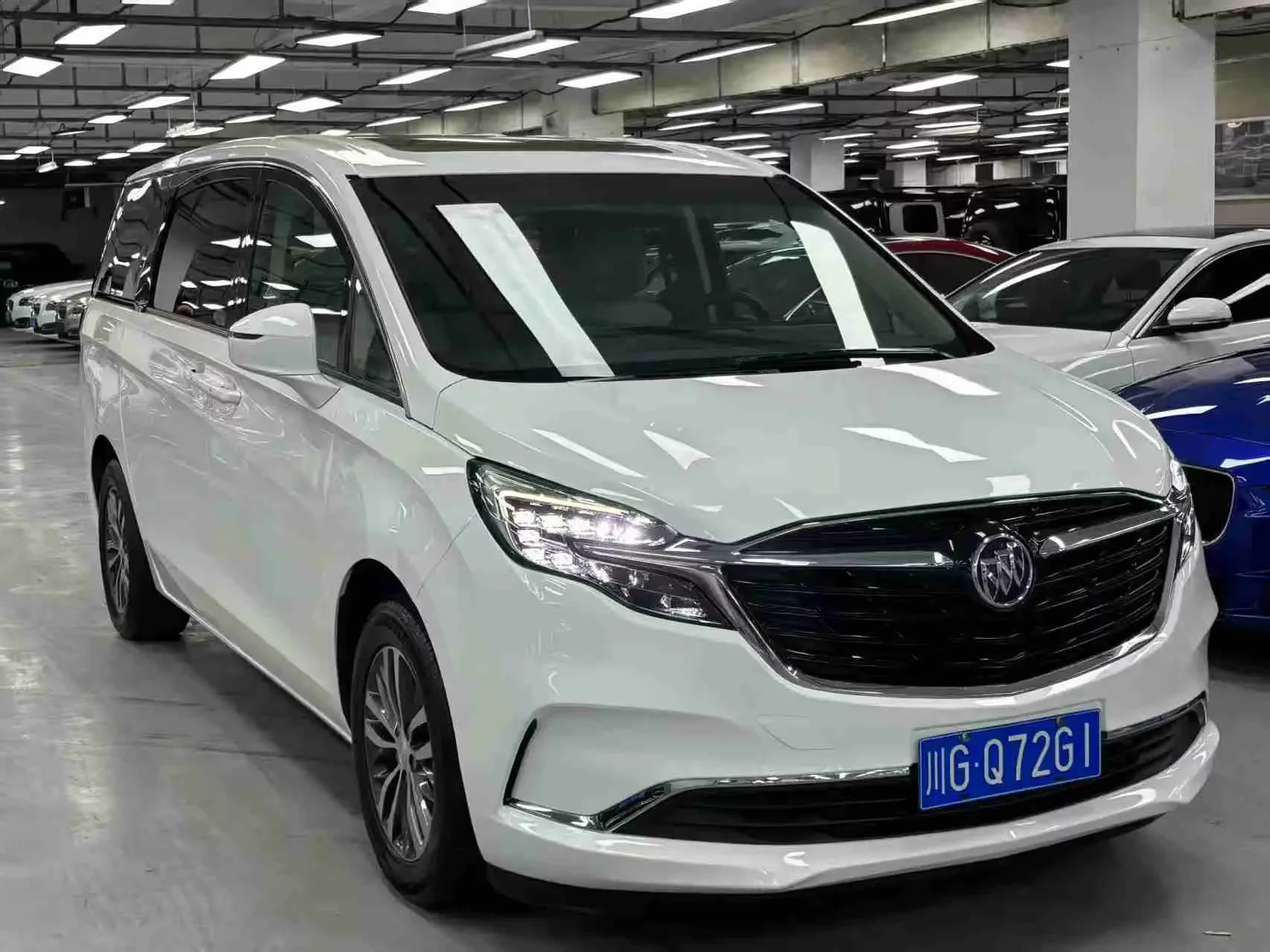 Buick GL8