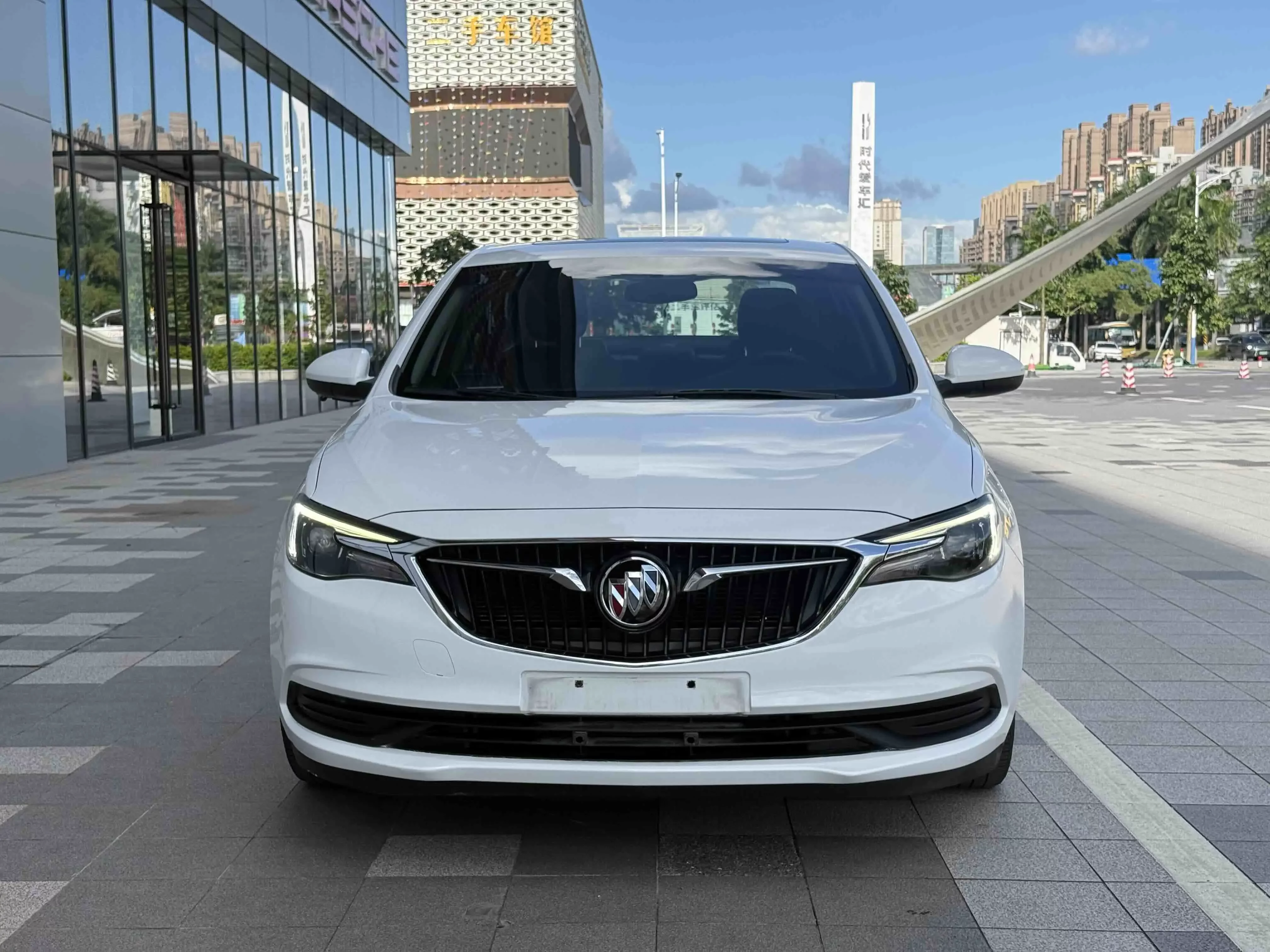 Buick Yinglang