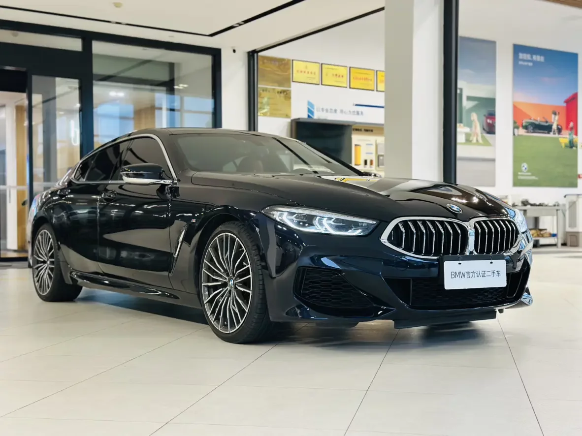 BMW 8 Series